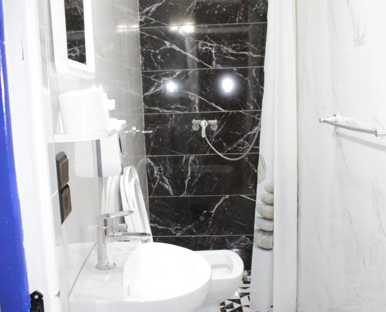 El Boussouni Hostel Marrakesh 0*,  Marocco